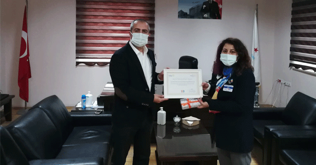 Silifke Rotary’den Başhekim Karak’a   Aile ve Toplum Hizmet  ödülü