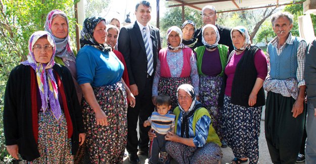 "Kadınlarımız temel taşımızdır"