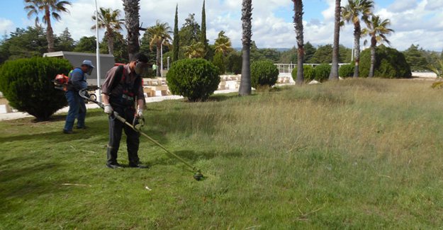 Silifke Belediyesi, Kıbrıs Şehitliğini temizledi