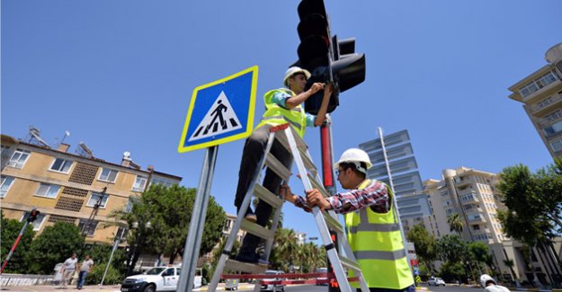 Büyükşehir’den Trafiği Rahatlatan Çalışma