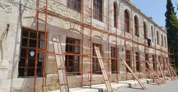 Silifke’de Hükümet Konağı Restore ediliyor