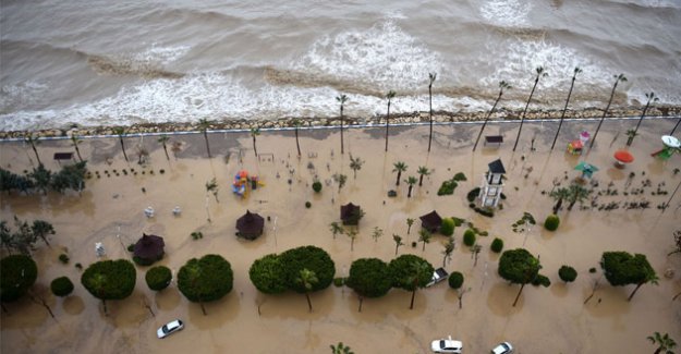 Mersin'de sel felaketi!