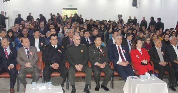 SİLİFKE’DE MEHMET AKİF ERSOY ANILDI
