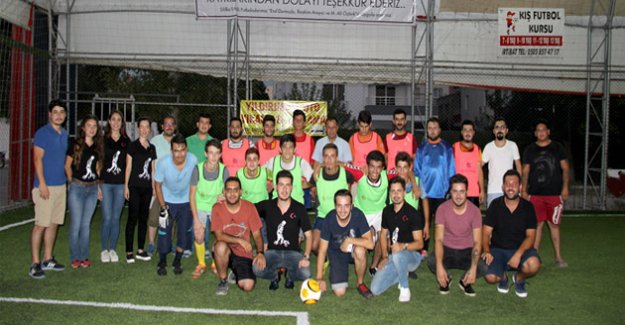 Zafer Bayramı futbol turnuvası başladı