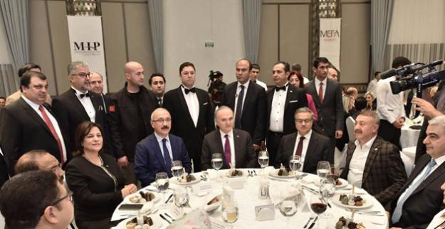 Bakan Elvan; “ Mersin’de İşsizlik Sorununu Bitiriyoruz ”