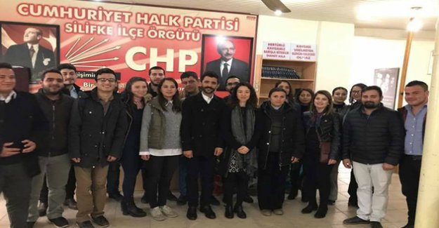 Silifke’de CHP, ‘Gençlik Akran Eğitimi’ ile güçleniyor