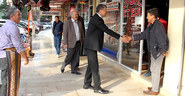 Başkan Turgut, esnafları tek tek ziyaret ediyor