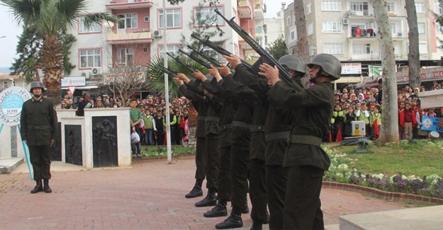 18 Mart Çanakkale Deniz Zaferi'nin 103. Yılı Kutlandı