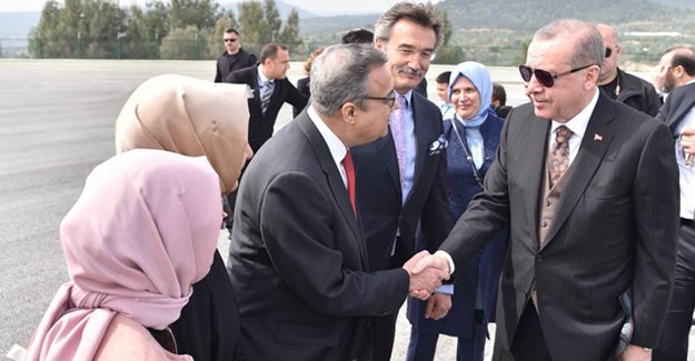 Mersin protokolü Cumhurbaşkanı Erdoğan’ı karşıladı