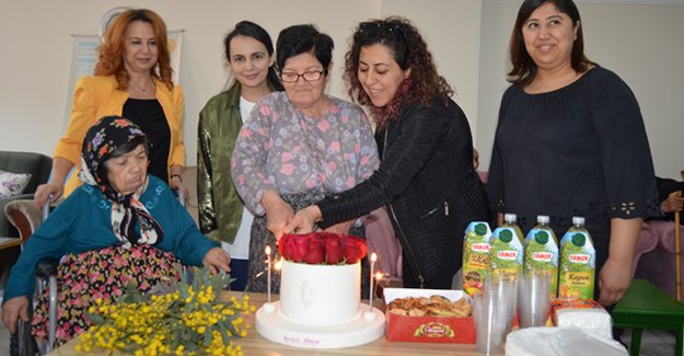 Silifke Rotary Kulübü yaşlıların gönlünü aldı