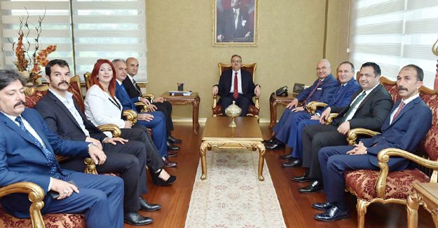 MHP Mersin Milletvekili Adayları Vali Su’yu ziyaret etti