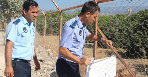 Erdemli'de İzinsiz Afiş Asanlara Ceza