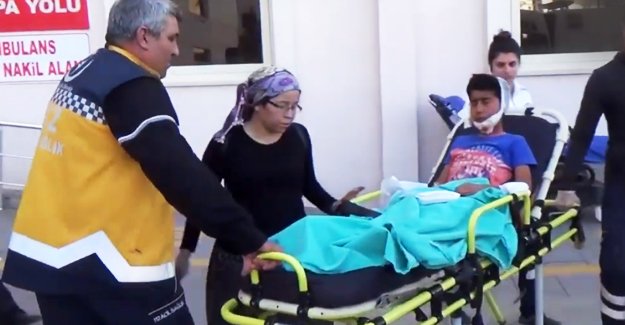 Mersin'de Çocukların Bulduğu Fünye Patladı: 5 Yaralı