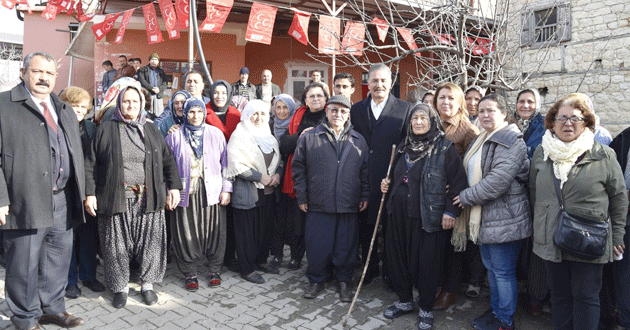 BAŞKAN TUNA, TARSUS’TA COŞKUYLA KARŞILANDI