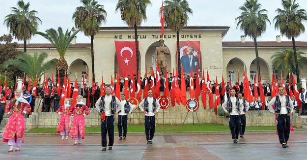 Mersin’in Kurtuluşun 97.Yılı Coşkuyla Kutlandı