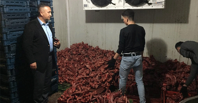 TOROSLAR ZABITASI, 1 TON KAÇAK KESİLMİŞ TAVUK ELE GEÇİRDİ