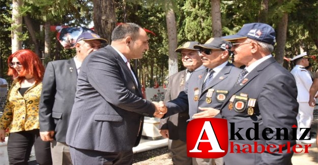 Başkan Yılmaz’dan Şehitlik Ziyareti