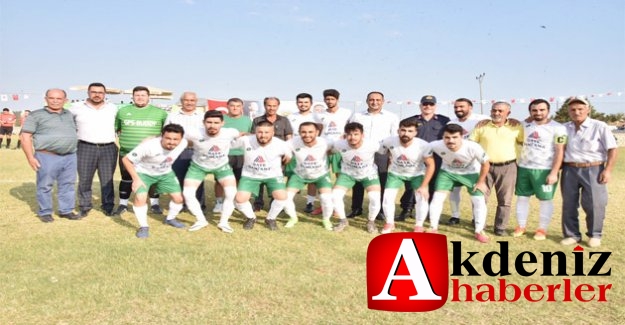 Köyler Arası Futbol Turnuvasında, Şampiyon Çavuşlu