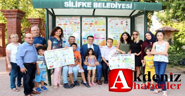 Silifke’de Duraklar Matematik Afişleriyle Süslendi