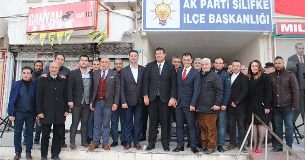 Altunok’tan AK Partiye ziyaret