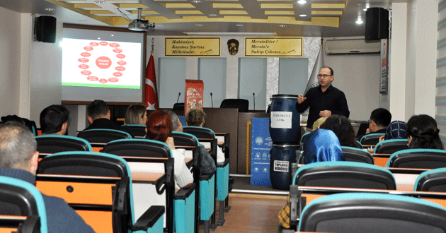 TOROSLAR'DAN, BELEDİYE PERSONELİNE 'SIFIR ATIK' EĞİTİMİ