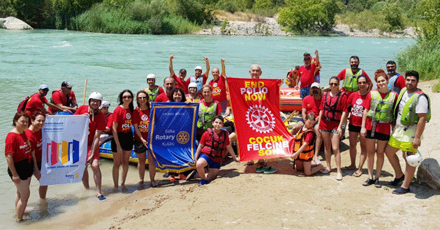 "Çocuk Felci" farkındalığı için Rafting yapıldı