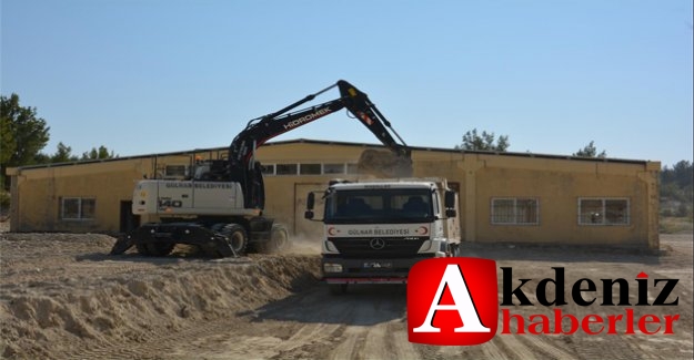 Kuş Üzümü paketleme tesisi kurulacak olan alanın çevre düzenleme çalışmaları başladı