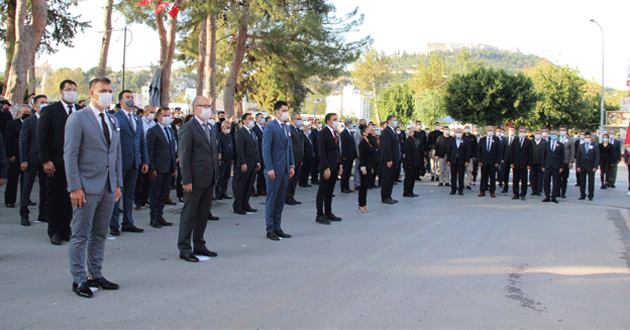 Altunok, Atatürk’ü anma programına katıldı