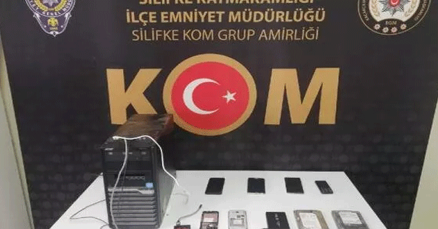 Silifke de klonlanmış gümrük kaçağı cep telefonu ele geçirildi