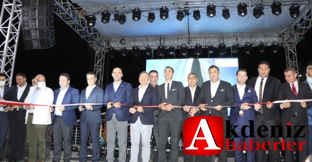 Silifke’de Prof. Dr. Aziz Sancar Bilim Merkezi ve Kütüphanesi konser eşliğinde açıldı