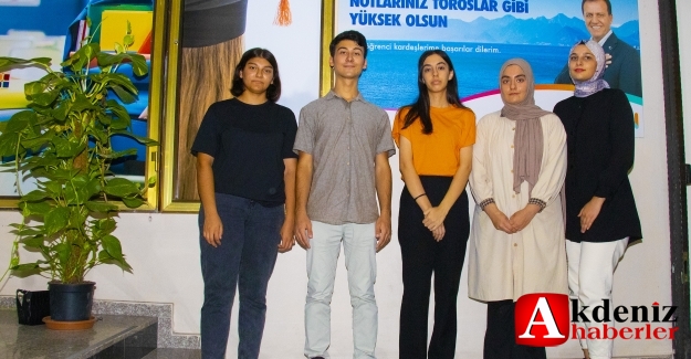 BÜYÜKŞEHİR GENÇLERE, HAYALLERİNE GİDEN YOLDA DESTEK OLDU