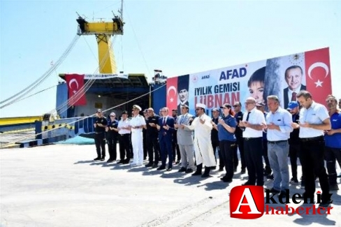 Mersin'den Lübnan'a 511 bin ton insani yardım gemisi