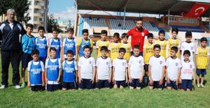 U-12 Minik Takım, Grup maçlarına çıkıyor