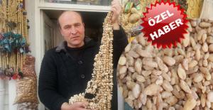 Yaşı 180, kuruşu 700 lira
