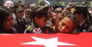 SİLİFKE ŞEHİDİNİ UĞURLADI