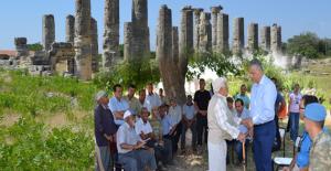 Cinbir, “Turizmde hak ettiğimiz payı alacağız”