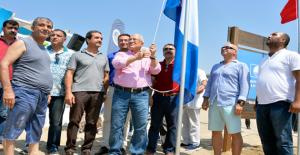 HALK PLAJINDA İLK MAVİ BAYRAK KIZKALESİNE