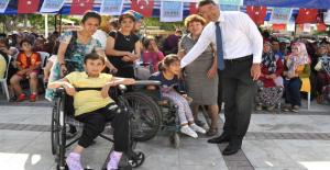 Belediye Başkanı Turgut, ‘Sevgi, her engeli aşar’