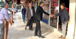 Başkan Turgut, esnafları tek tek ziyaret ediyor