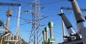 Mersin'de elektrik hatları yenileniyor
