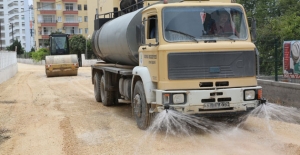 ARPAÇBAHŞİŞ MAHALLESİSAHİL YOLLARI SICAK ASFALTA HAZIRLANIYOR