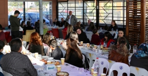 Başkan Tollu, “Sanata ve Sanatçıya Daima Destek Olacağız”