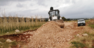 Silifke Belediyesi’nden Kocaoluk yollarına bakım