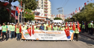 Başkan Yılmaz Çevre Temizliği Yaptı, Sağlık İçin Yürüdü