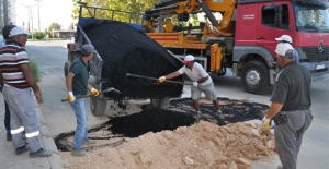 Silifke Belediyesi asfalt çalışmalarını sürdürüyor
