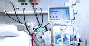 MEDCEM Firması Silifke Devlet Hastanesine iki adet solunum cihazı bağışladı
