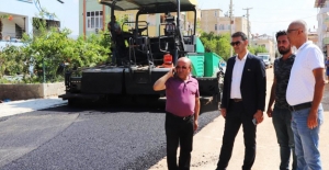 Silifke'de 8 mahallede asfalt çalışması yapıldı.