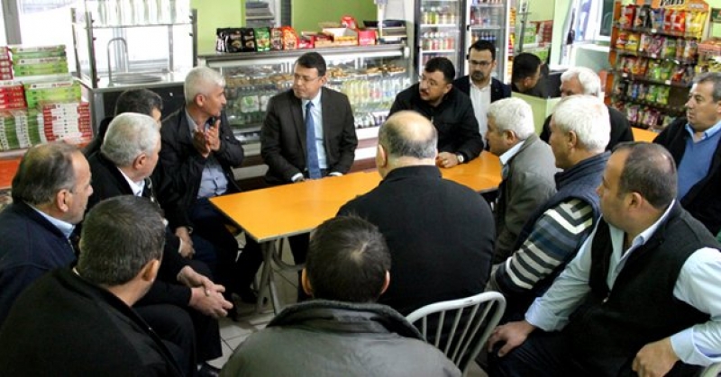 Başkan Turguttan otogar esnaflarına ziyaret