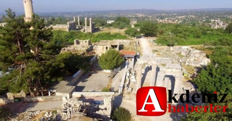 Kazıda Ortaya Çıkan Roma Yolu Ve Mezarlar Merak Uyandırıyor